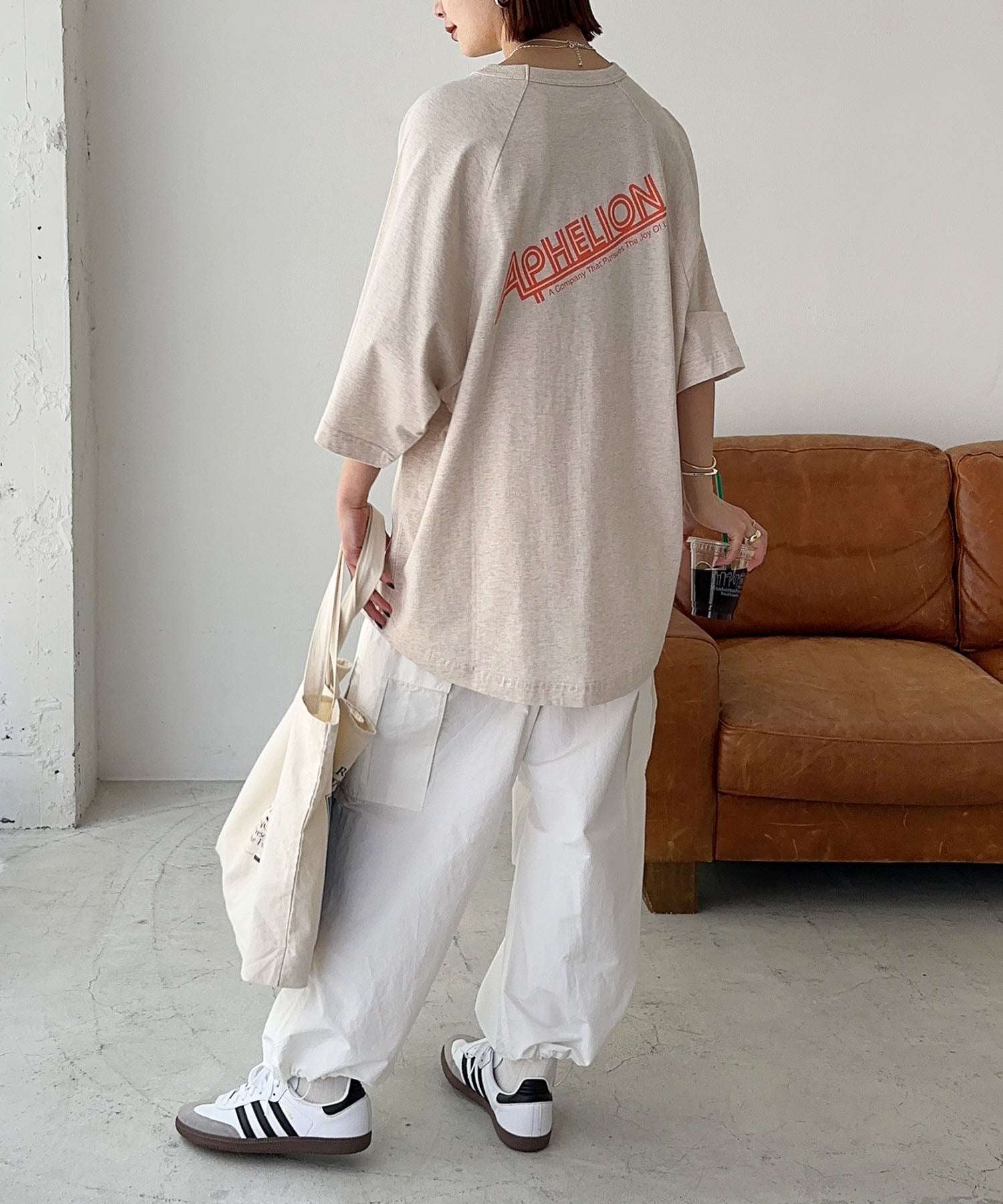 アンドミー andme バックロゴ ラグラン オーバーサイズ Tシャツ