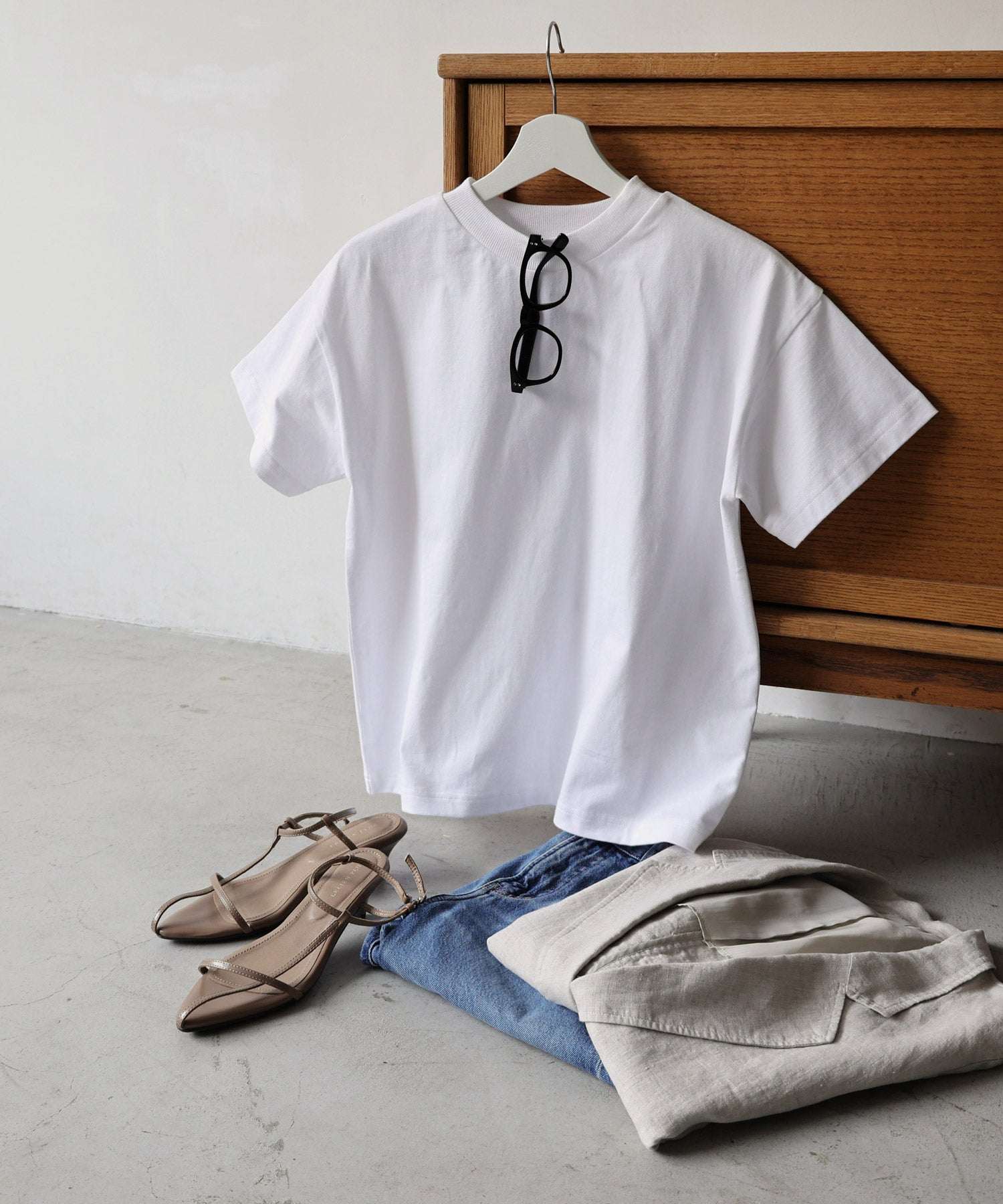 アンドミー andme モックネック 半袖 Tシャツ （ホワイト） ホワイト