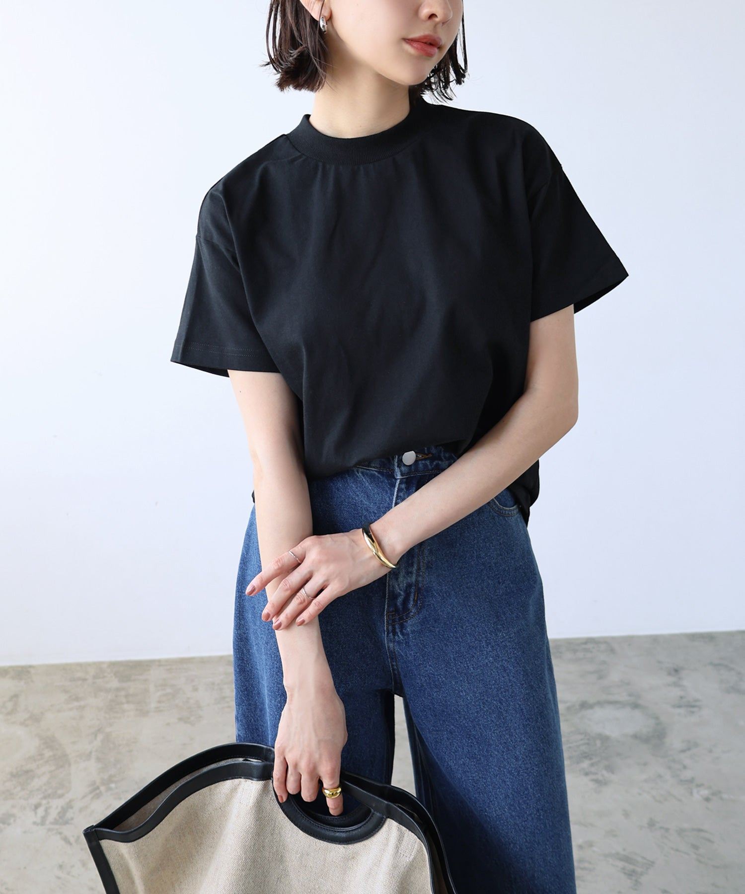 アンドミー andme モックネック 半袖 Tシャツ （ブラック） ブラック