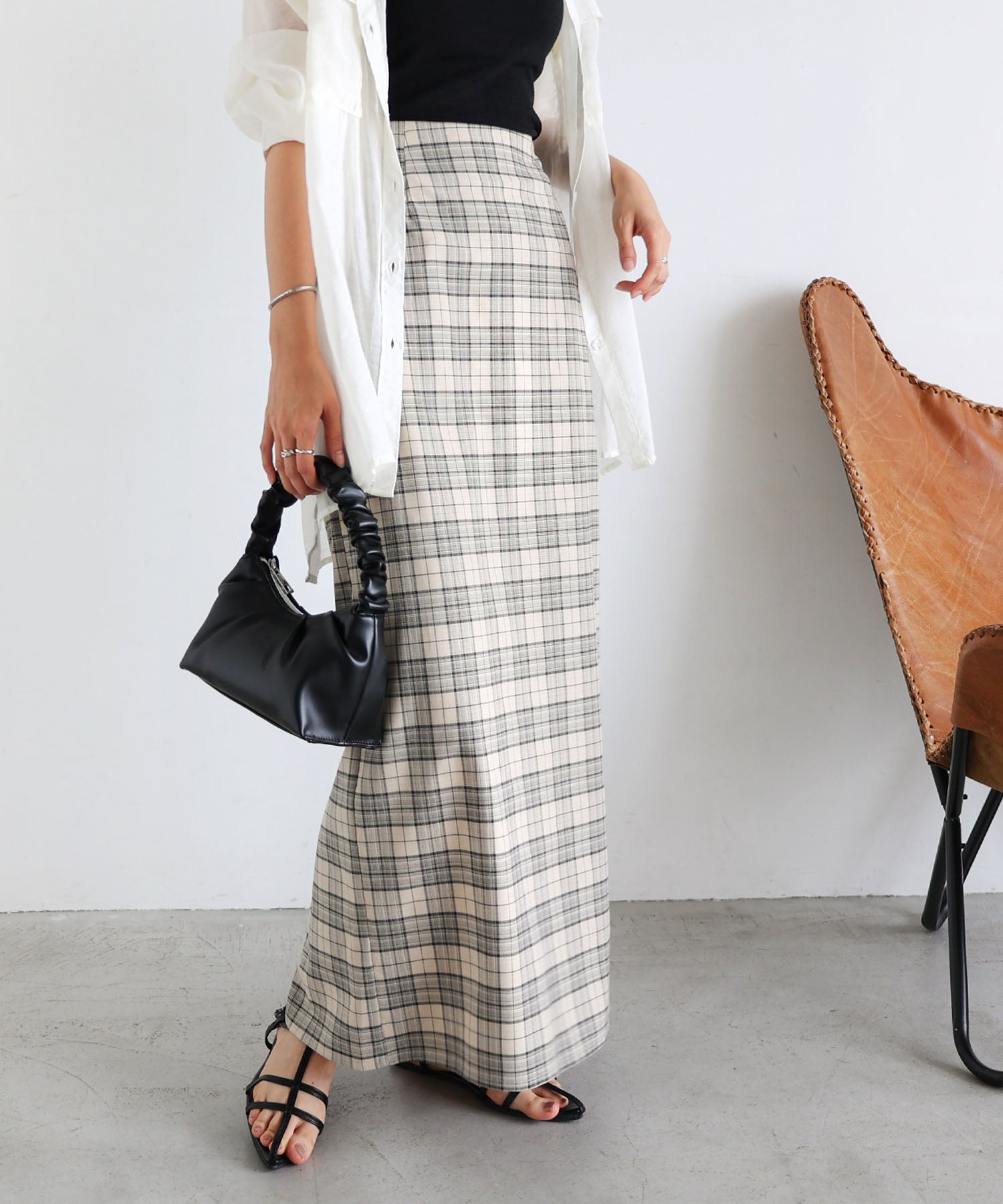 andme Checkered Tight Skirt