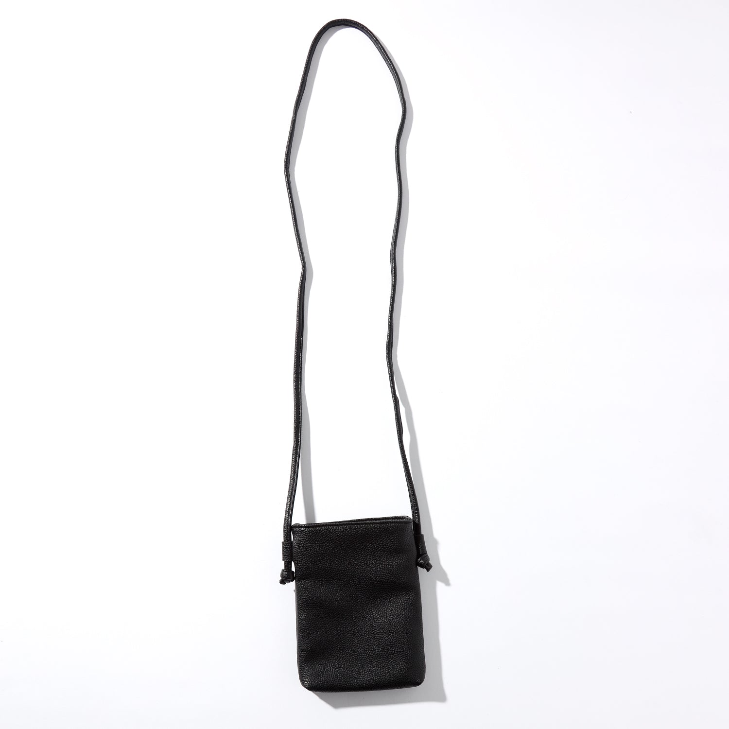 スヌーピーレザーコレクション SNOOPY Leather Collection スマホポシェット 立ち （ブラック） ブラック