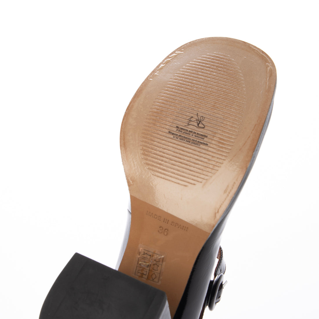 アンヘル アラルコン ANGEL ALARCON ヒールアップワンストラップパンプス （ブラック） ブラック