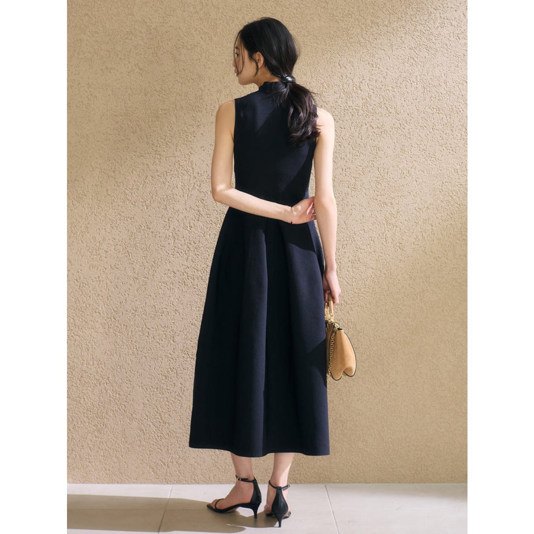アニュアンス anuans スクエアトゥナローバーサンダル （BLACK） BLACK