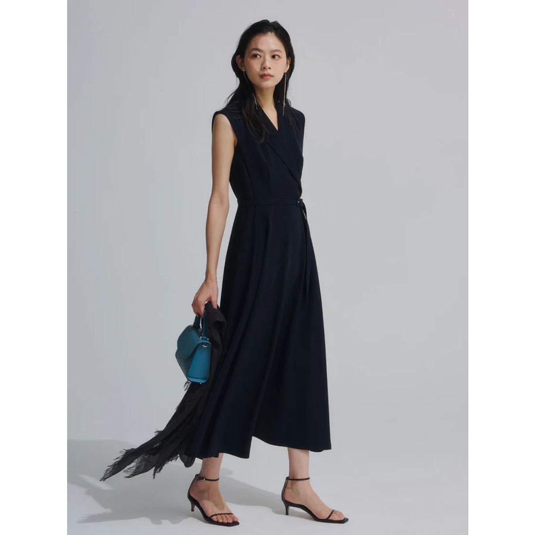 アニュアンス anuans スクエアトゥナローバーサンダル （BLACK） BLACK