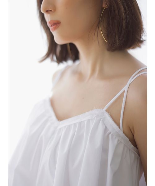 アニュアンス anuans ウィングギャザーキャミブラウス