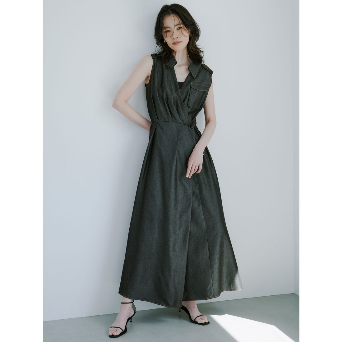 アニュアンス anuans ノースリーブトレンチディティールワンピース （BLACK） BLACK