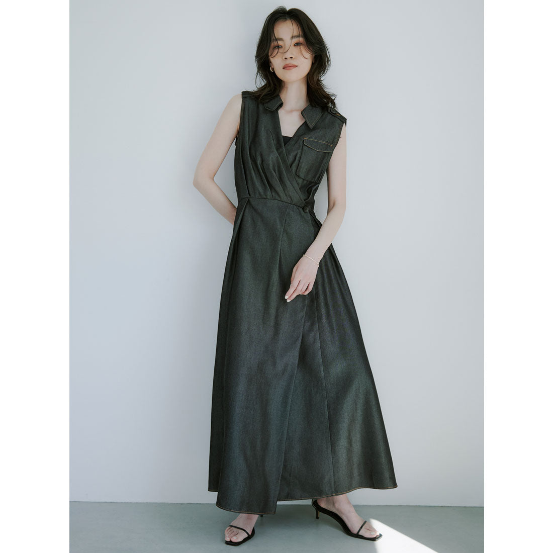 アニュアンス anuans ノースリーブトレンチディティールワンピース （BLACK） BLACK