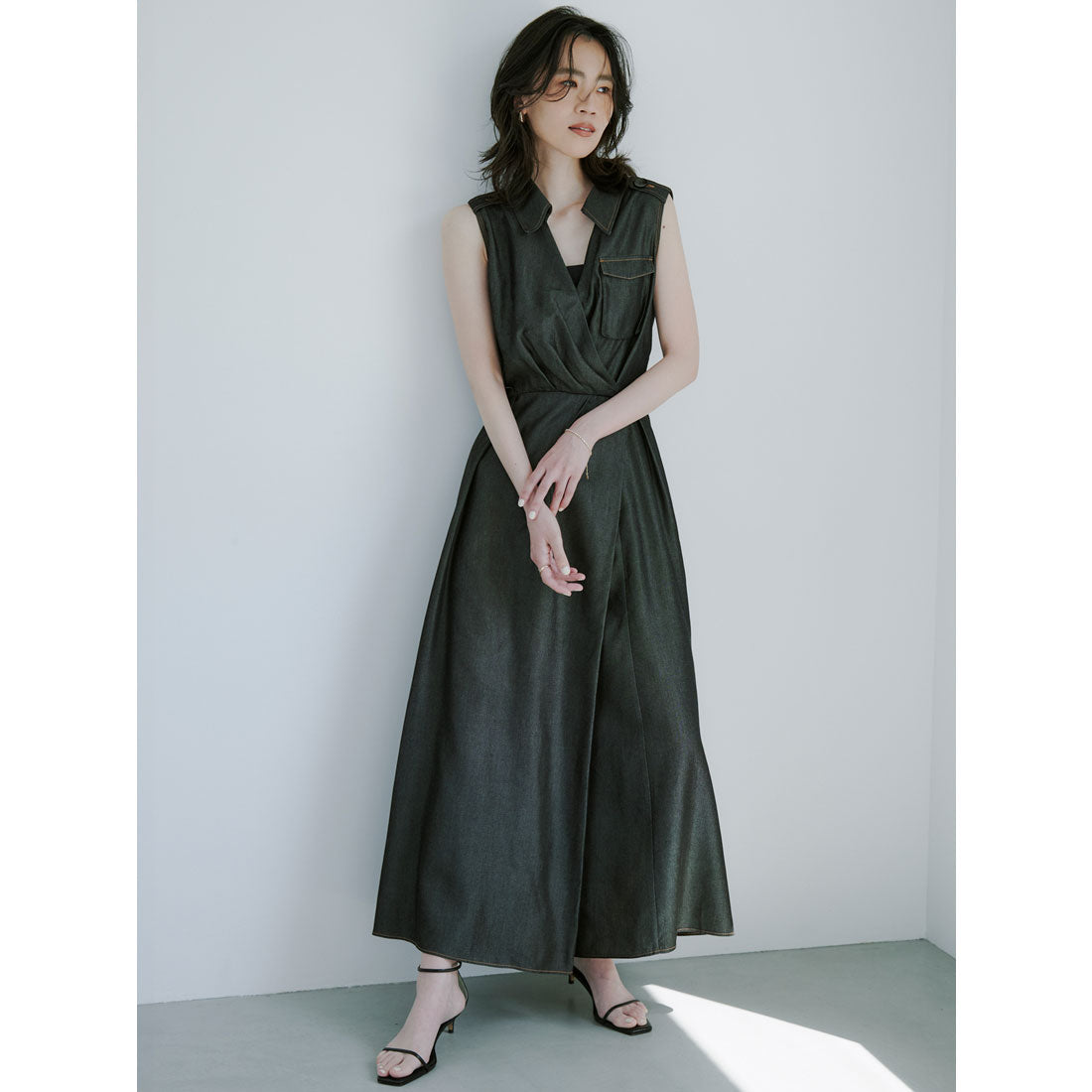 アニュアンス anuans ノースリーブトレンチディティールワンピース （BLACK） BLACK