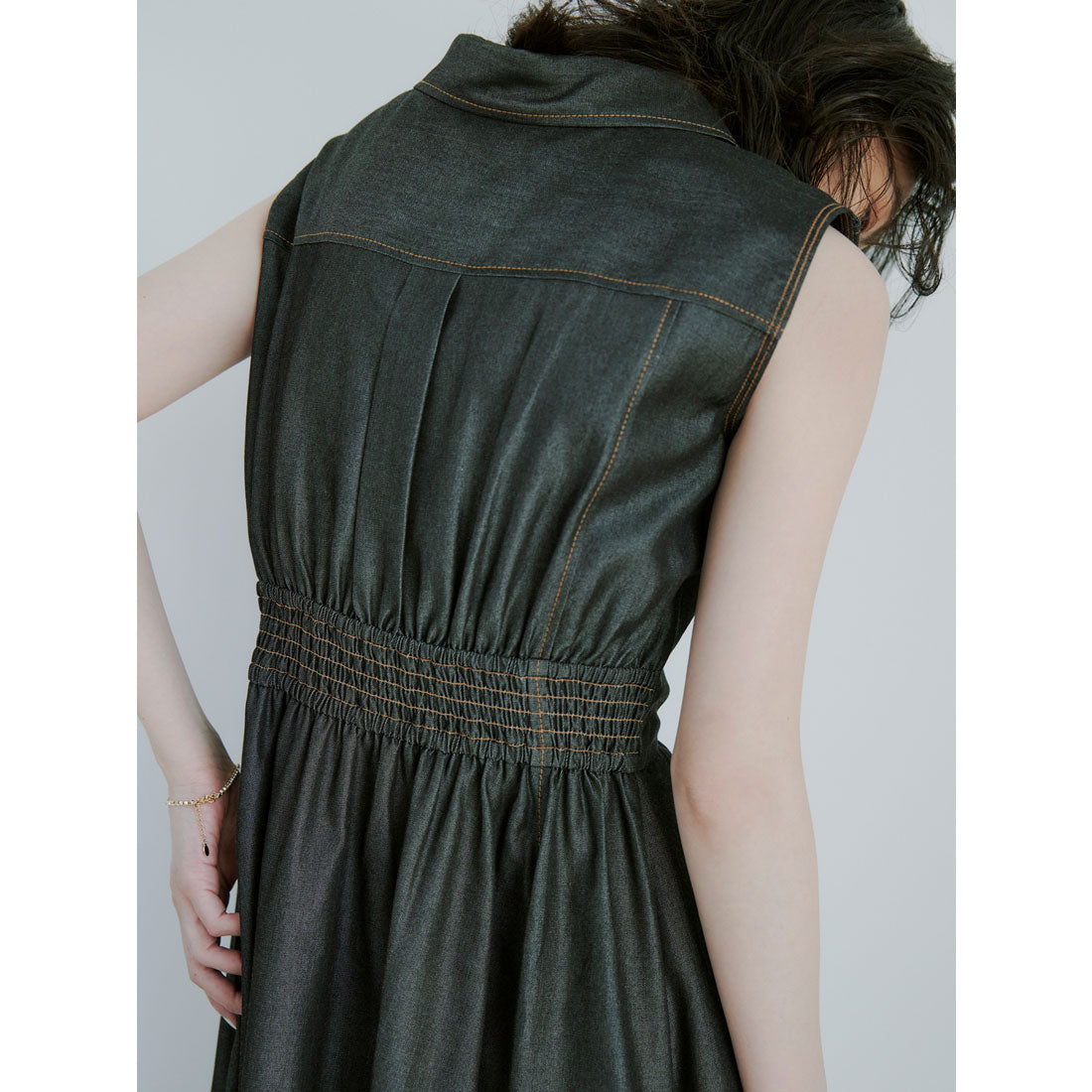 アニュアンス anuans ノースリーブトレンチディティールワンピース （BLACK） BLACK