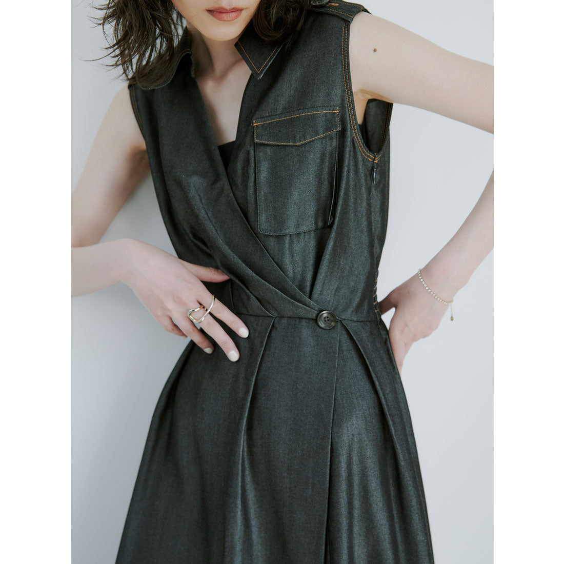 アニュアンス anuans ノースリーブトレンチディティールワンピース （BLACK） BLACK