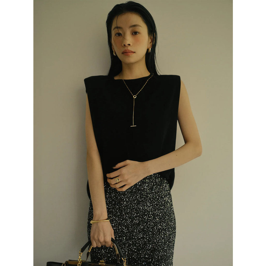 アニュアンス anuans アセテートノースリーブカットトップス （BLACK） BLACK