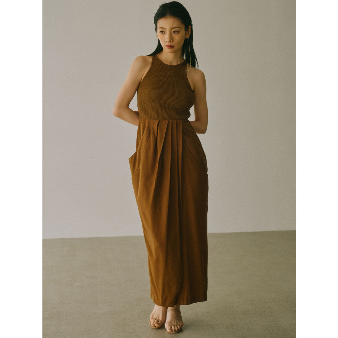 アニュアンス anuans ドレープニットドッキングワンピース （CAMEL） CAMEL