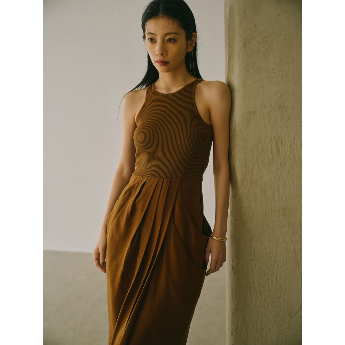 アニュアンス anuans ドレープニットドッキングワンピース （CAMEL） CAMEL