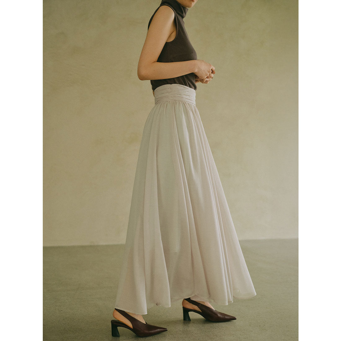 アニュアンス anuans エアリーフレアスカート （GREY） GREY