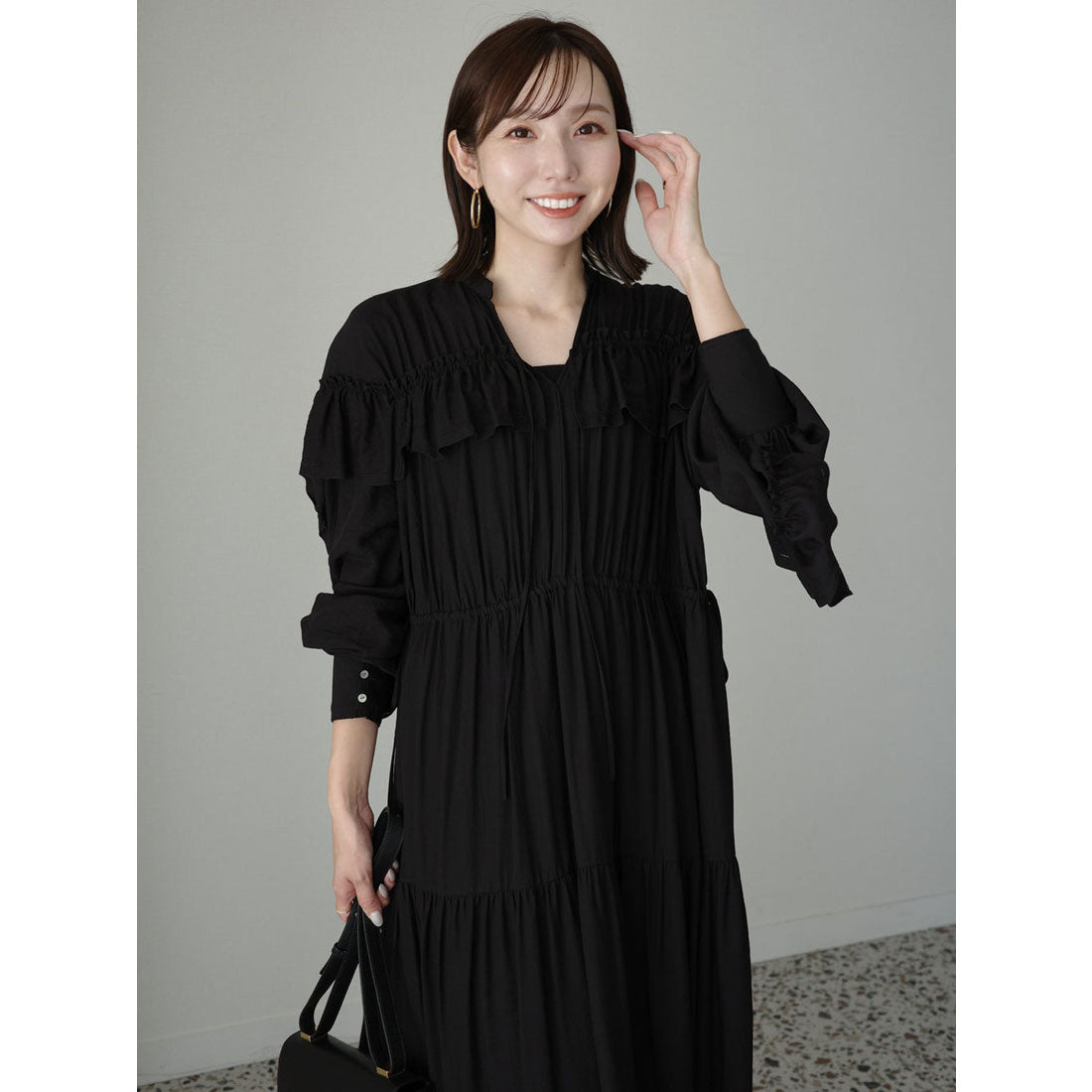 アニュアンス anuans リンクルラッフルワンピース （BLACK） BLACK