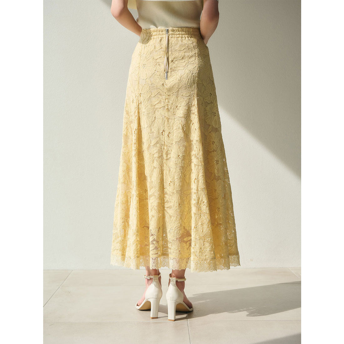 アニュアンス anuans オーナメントレースセミフレアスカート （YELLOW） YELLOW