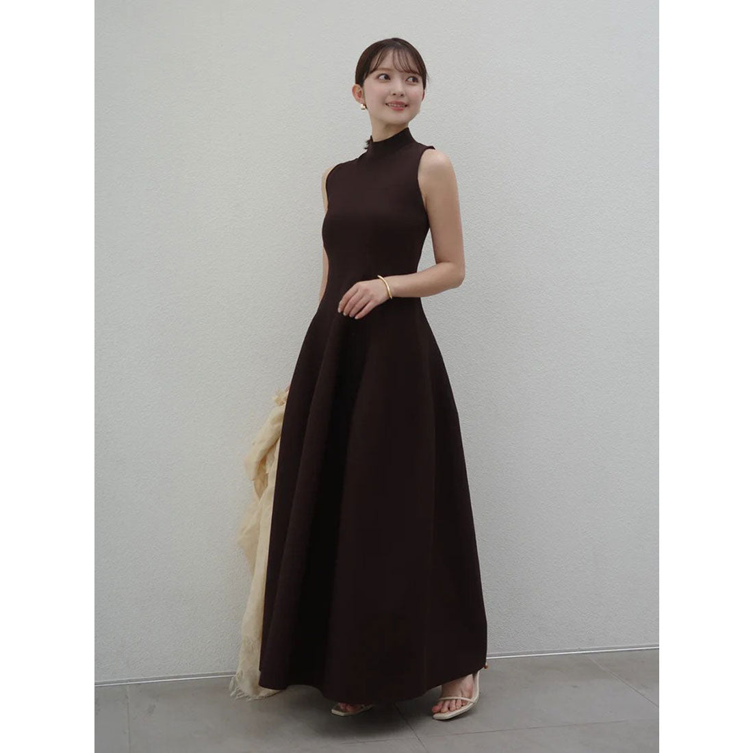 アニュアンス anuans ホールガーメントフレアニットワンピース （BROWN） BROWN