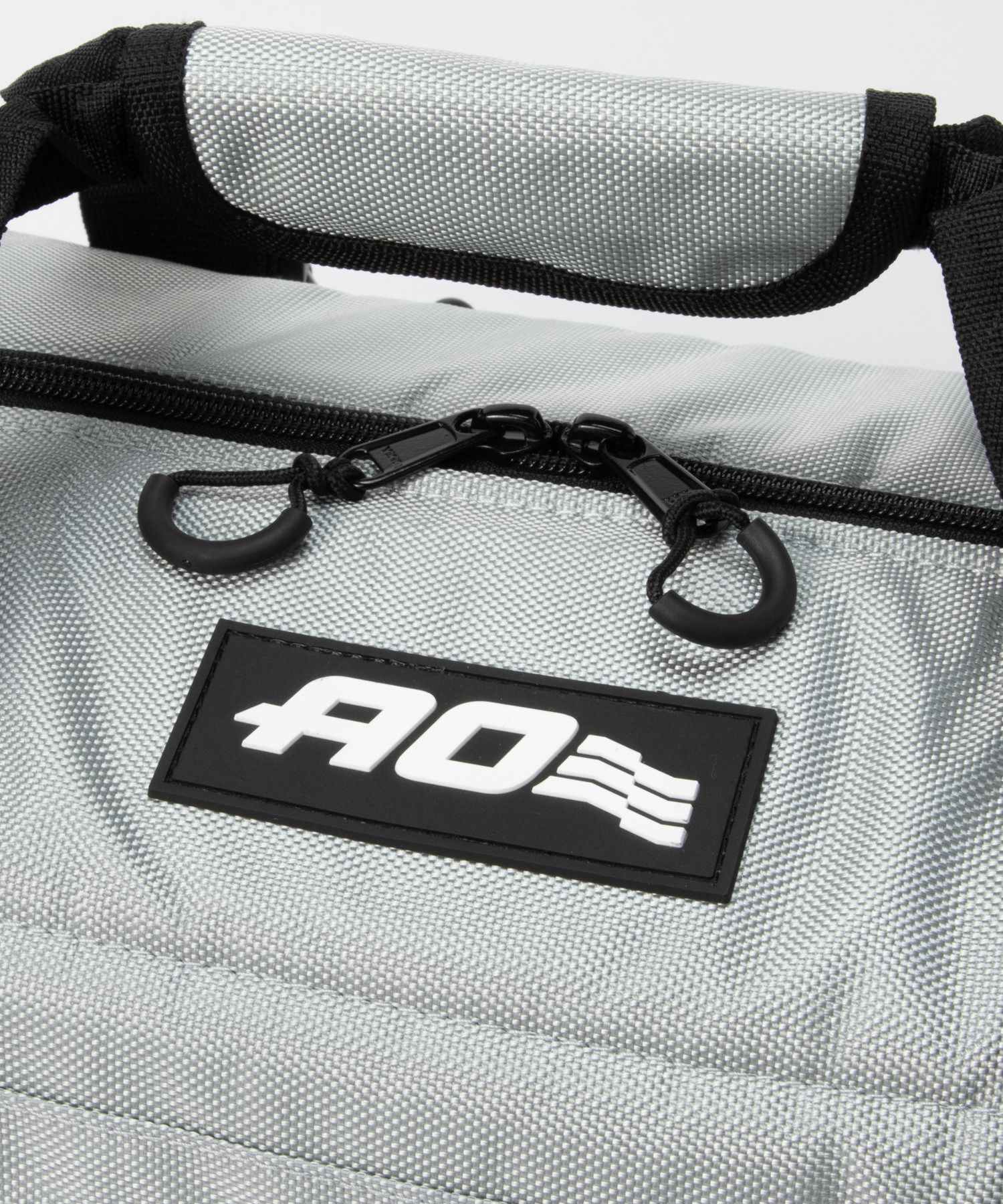 エーオークーラーズ AO Coolers エーオークーラーズ AO COOLER AOクーラーズクーラーボックス ソフトクーラー レジャー キャンプ 24パック バリスティック アウトドア 23L （シルバー） シルバー