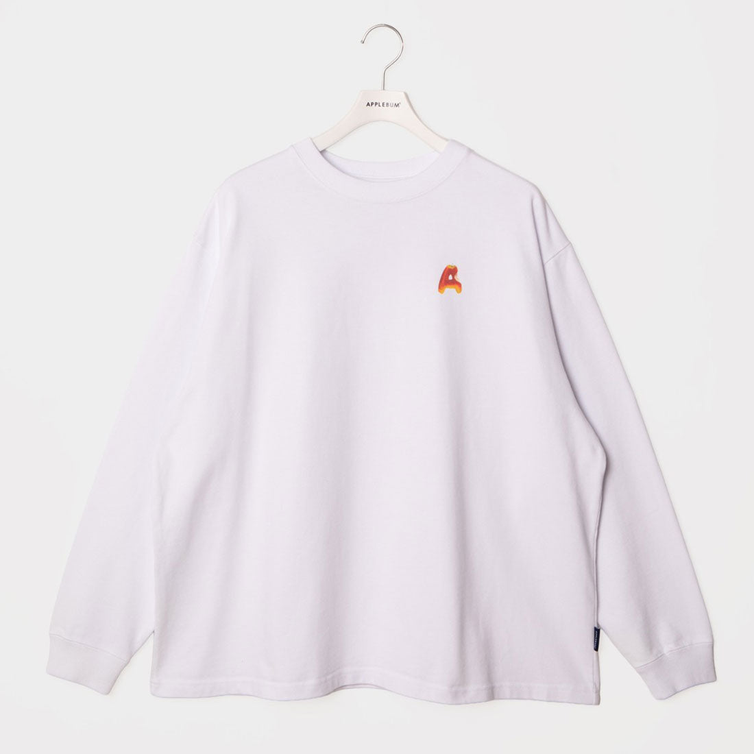 アップルバム APPLEBUM “アルファベット” ロングスリーブ Tシャツ（“Alphabet” L/S T-shirt） （White） White