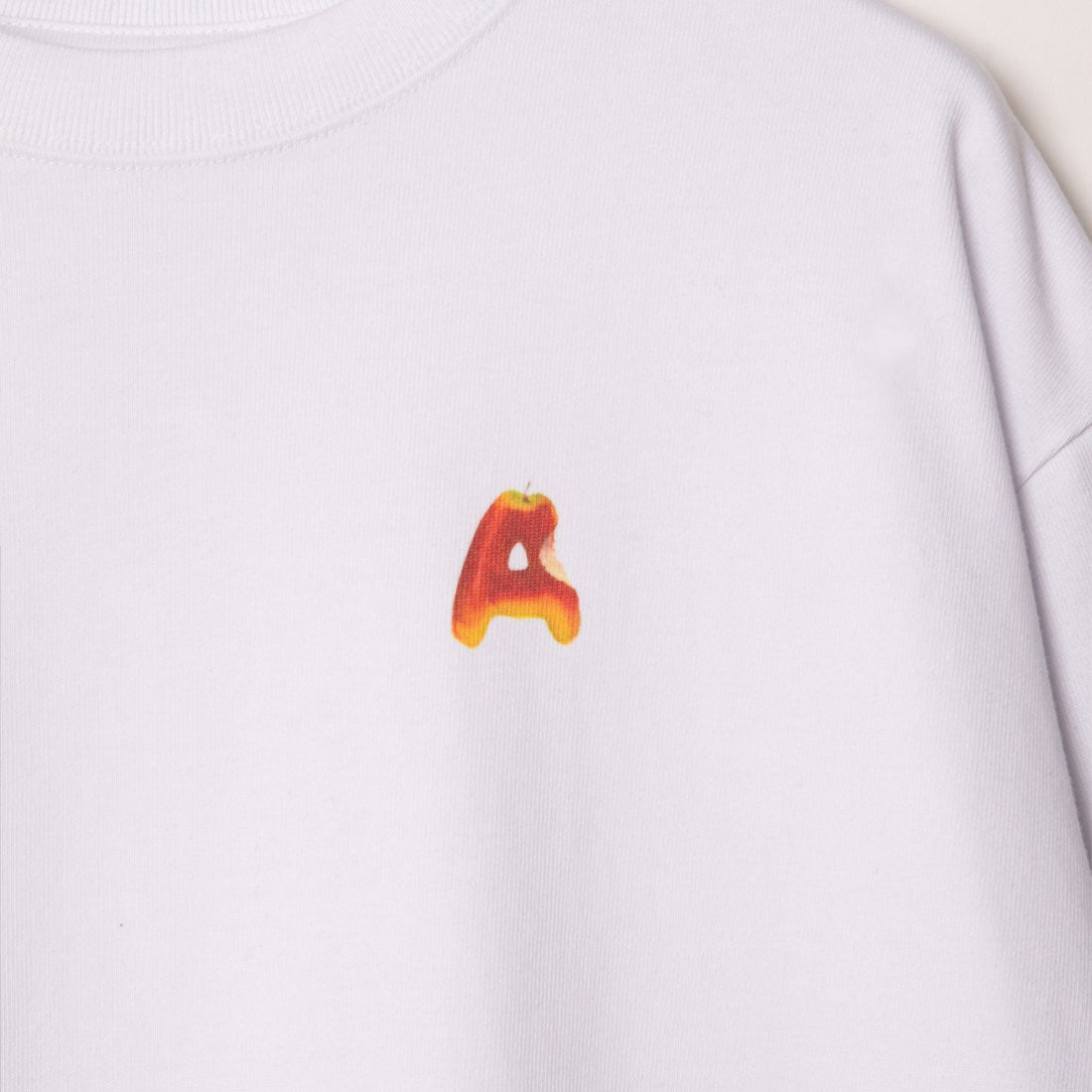 アップルバム APPLEBUM “アルファベット” ロングスリーブ Tシャツ（“Alphabet” L/S T-shirt） （White） White