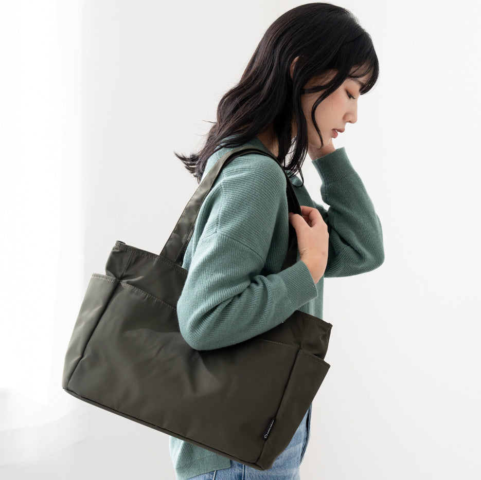 アップルバッグ APPLE BAG 中仕切り トートバッグ A4サイズ（カーキ） カーキ