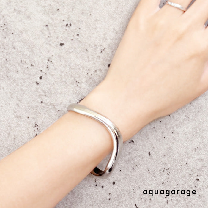 アクアガレージ aquagarage バングル （シルバー） シルバー