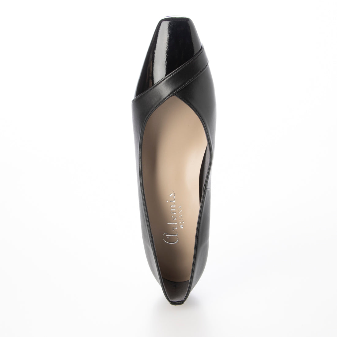 Artemis by DIANA Square Toe Enamel Contrast Design Pumps