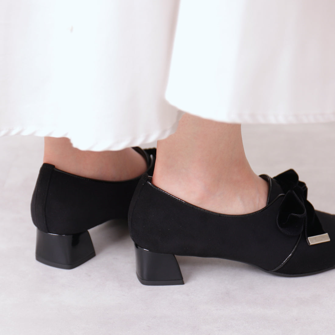 アルテミス バイ ダイアナ artemis by DIANA ベルベットリボン マニッシュシューズ （黒人工シルキー） 黒人工シルキー