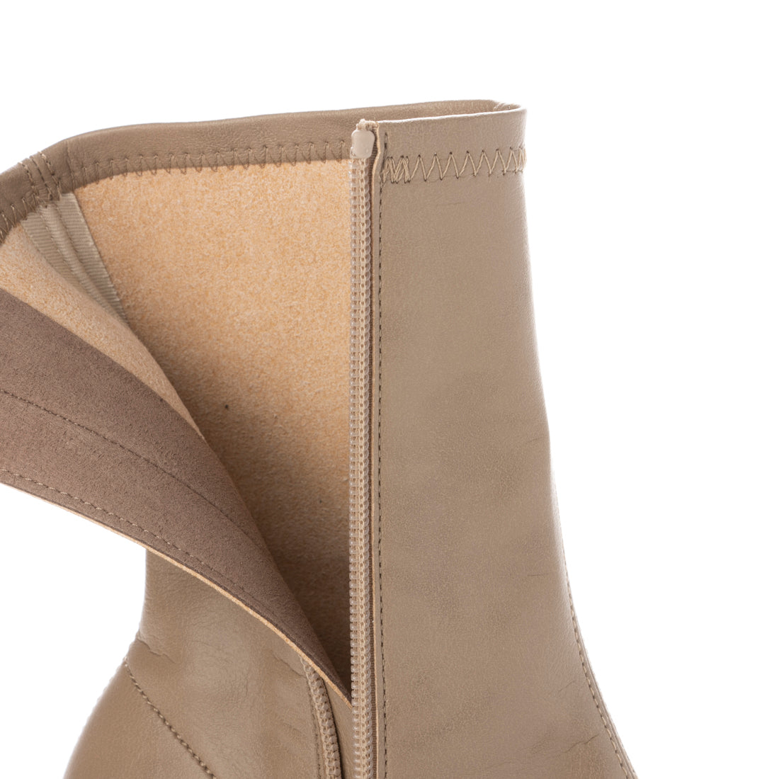 Artemis by DIANA Lightweight stretch short boots