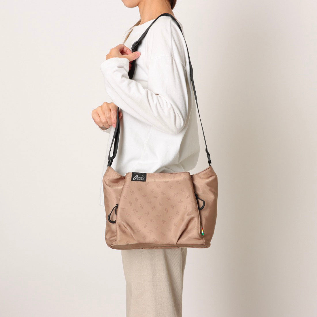 アーニーアーノルドパーマー arnie arnold palmer クリアプリント ショルダー 10ポケット （グレー） グレー