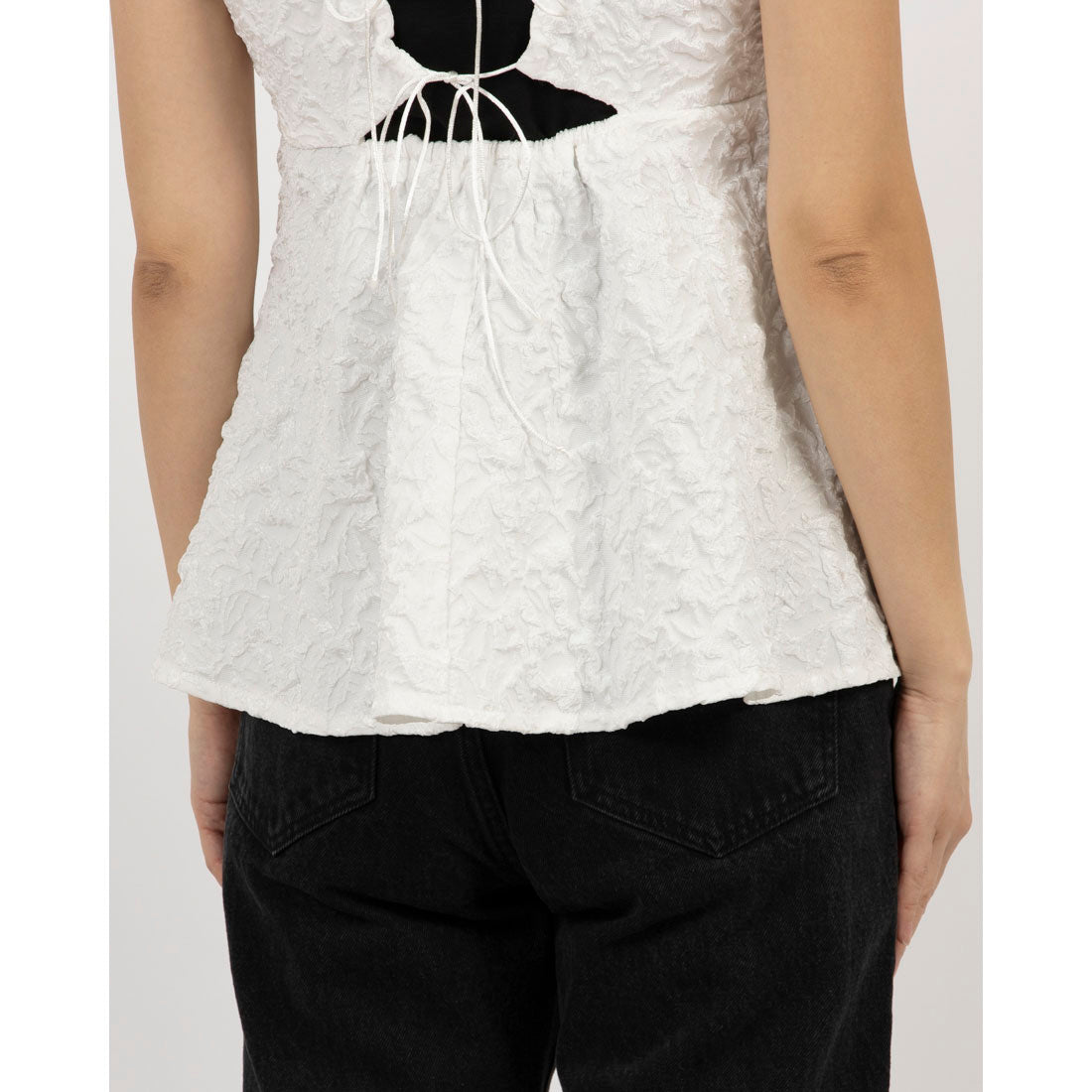 archives archives Backsham Embossed Camisole Tunic