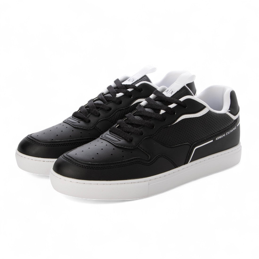 アルマーニ エクスチェンジ ARMANI EXCHANGE ヒールロゴラインスニーカー （BLACK+OP.WHITE） BLACK+OP.WHITE