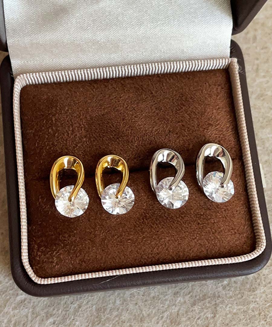 アルゴトウキョウ ARGO TOKYO Rotating Zircon Twisted Metal Stud Earrings 26199 （シルバー） シルバー