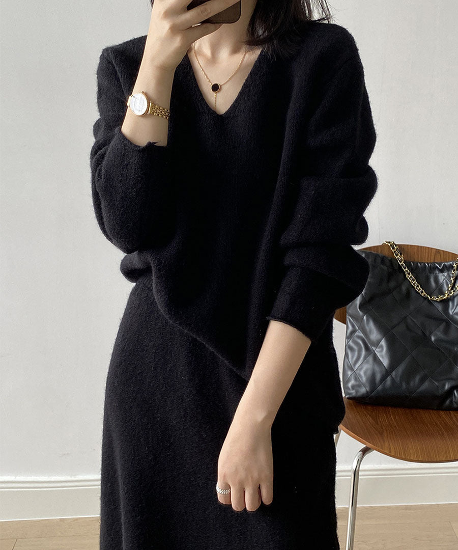 ARGO TOKYO ARGO TOKYO V Neck Knit Skirt Setup 29100 V-neck knit knit dress knit setup knit skirt knit top V-neck knit