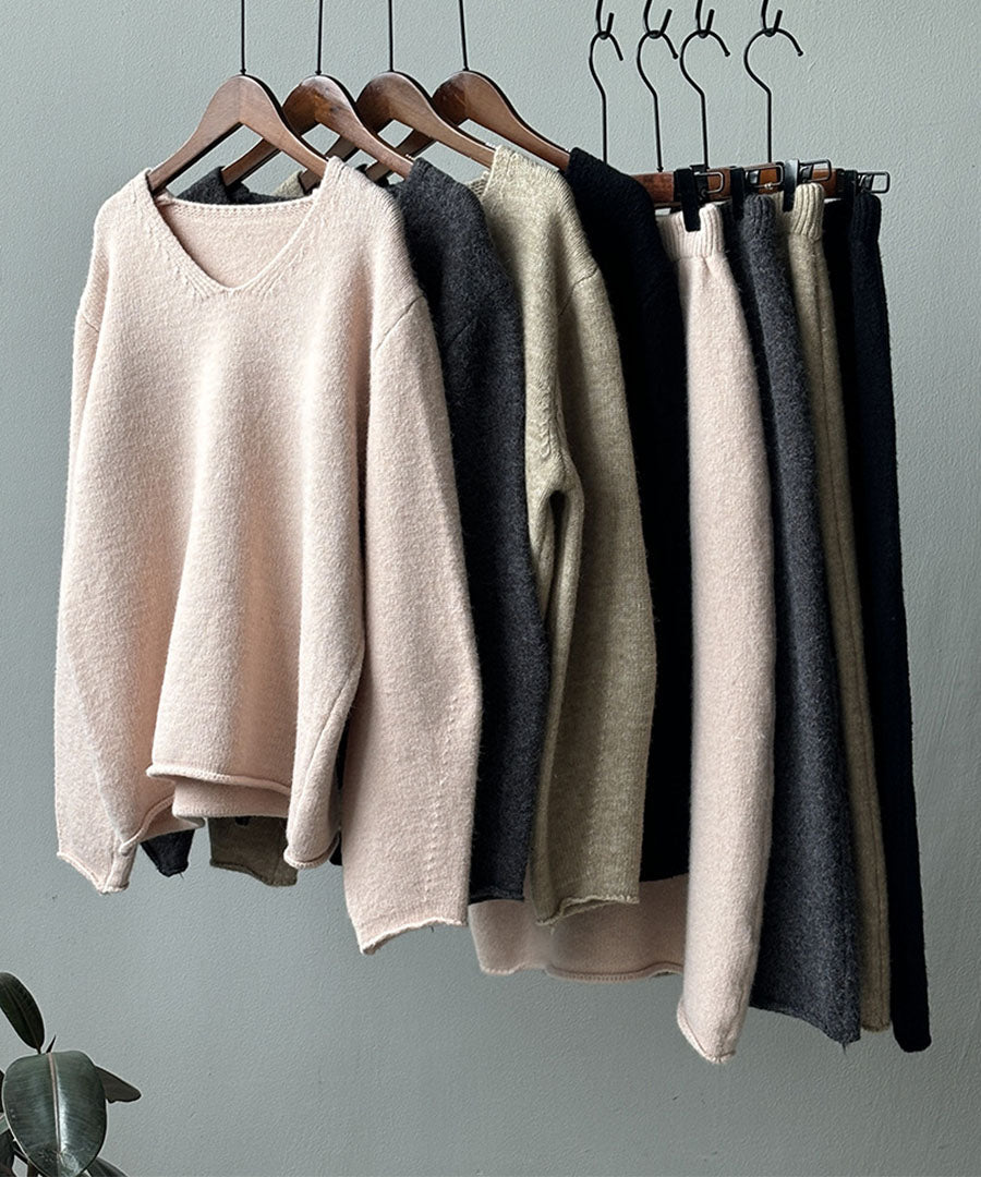 ARGO TOKYO ARGO TOKYO V Neck Knit Skirt Setup 29100 V-neck knit knit dress knit setup knit skirt knit top V-neck knit