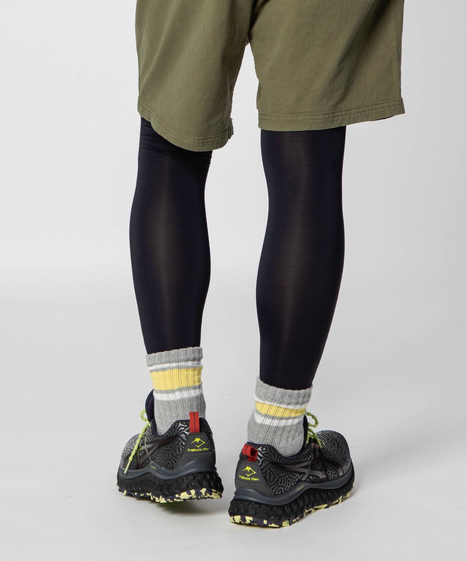 アシックス ASICS Brain Dead x ASICS Trabuco Max 限定モデル 1201A371 001 コラボ Organic Chaos Design スニーカー メンズ