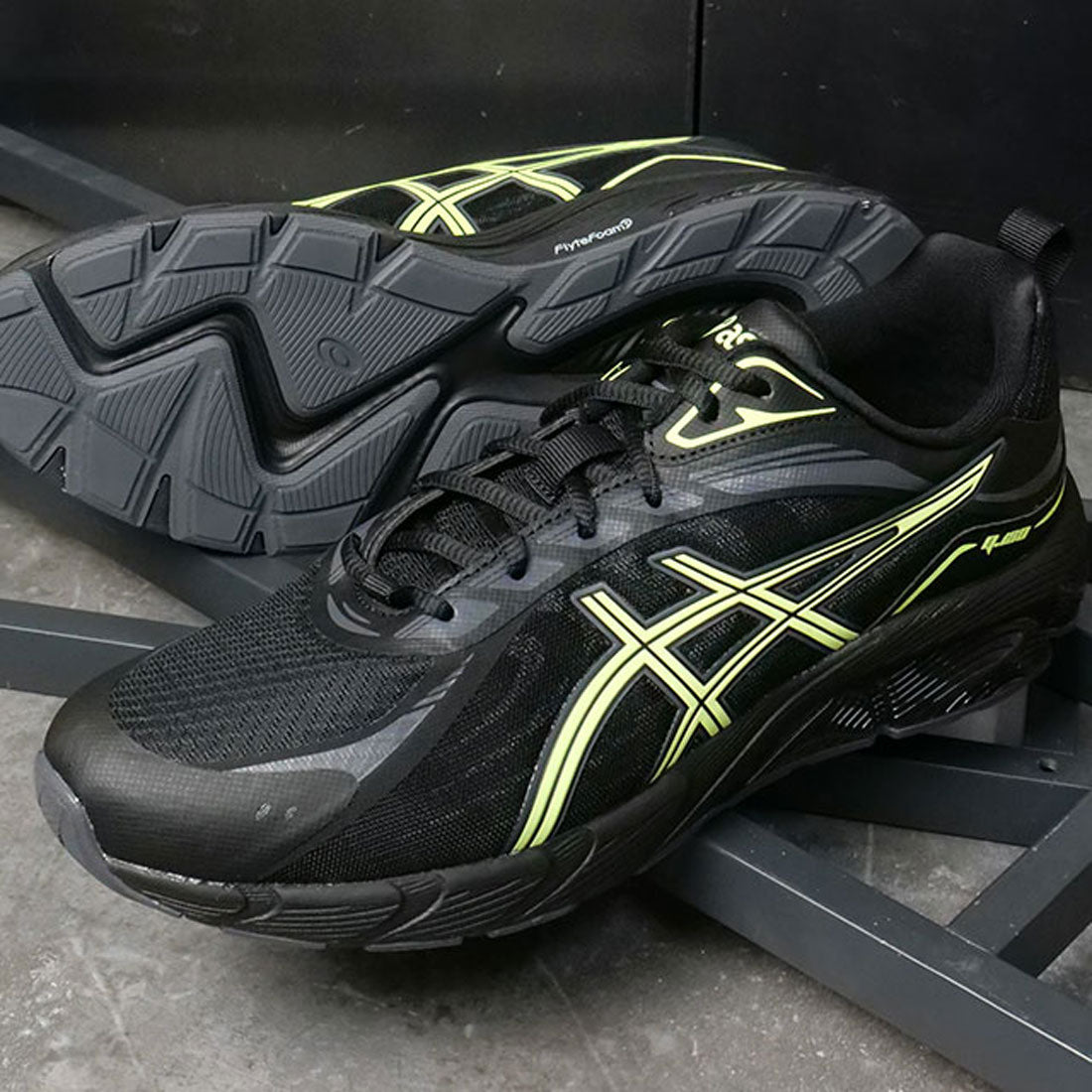 アシックス ASICS SportStyle GEL-QUANTUM 180 VIII BLACK/CARRIER-GREY [1203A751-001] （BLACK/CARRIER-GREY） BLACK/CARRIER-GREY