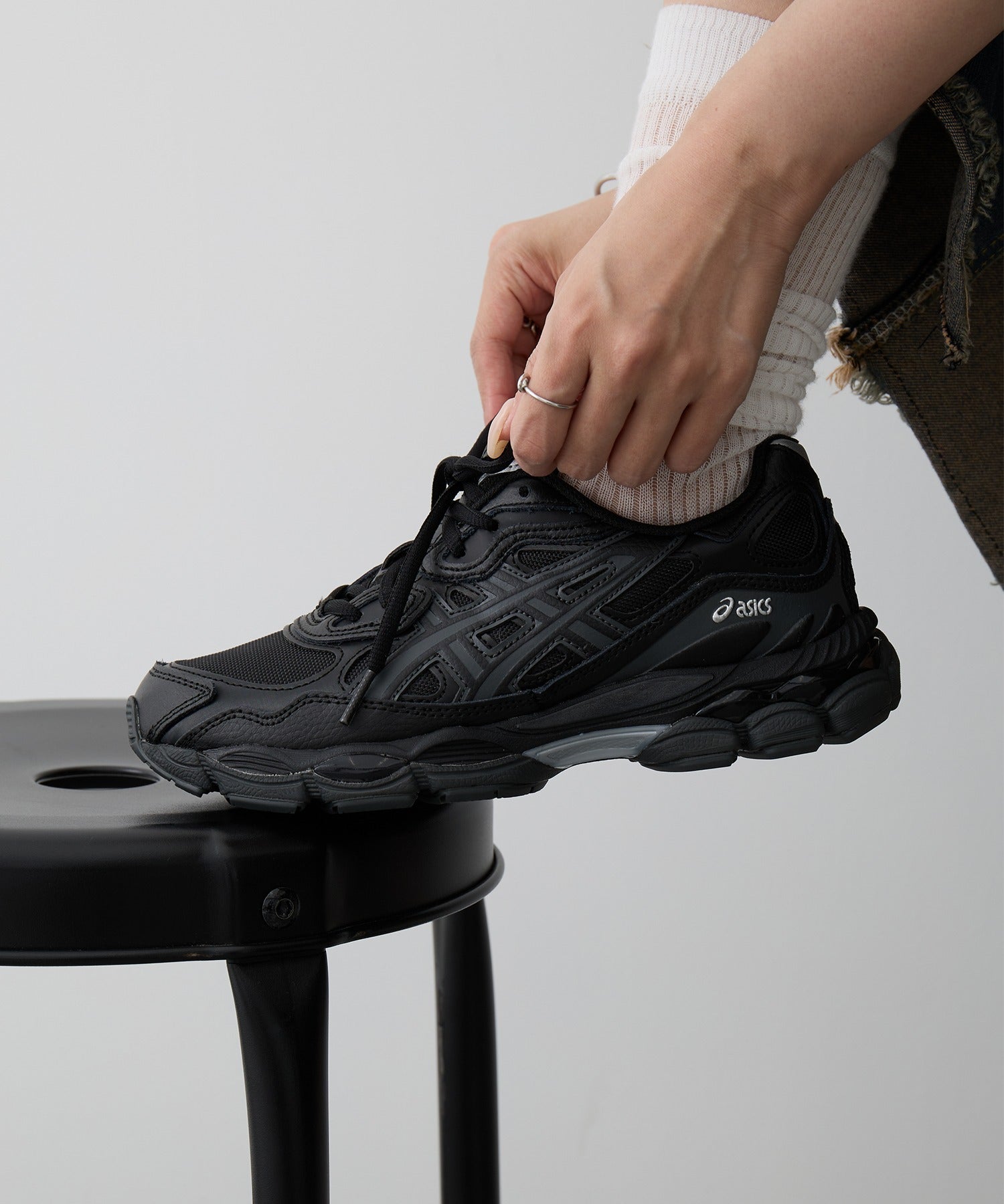 アシックス ASICS GEL-NYC （ブラック） ブラック