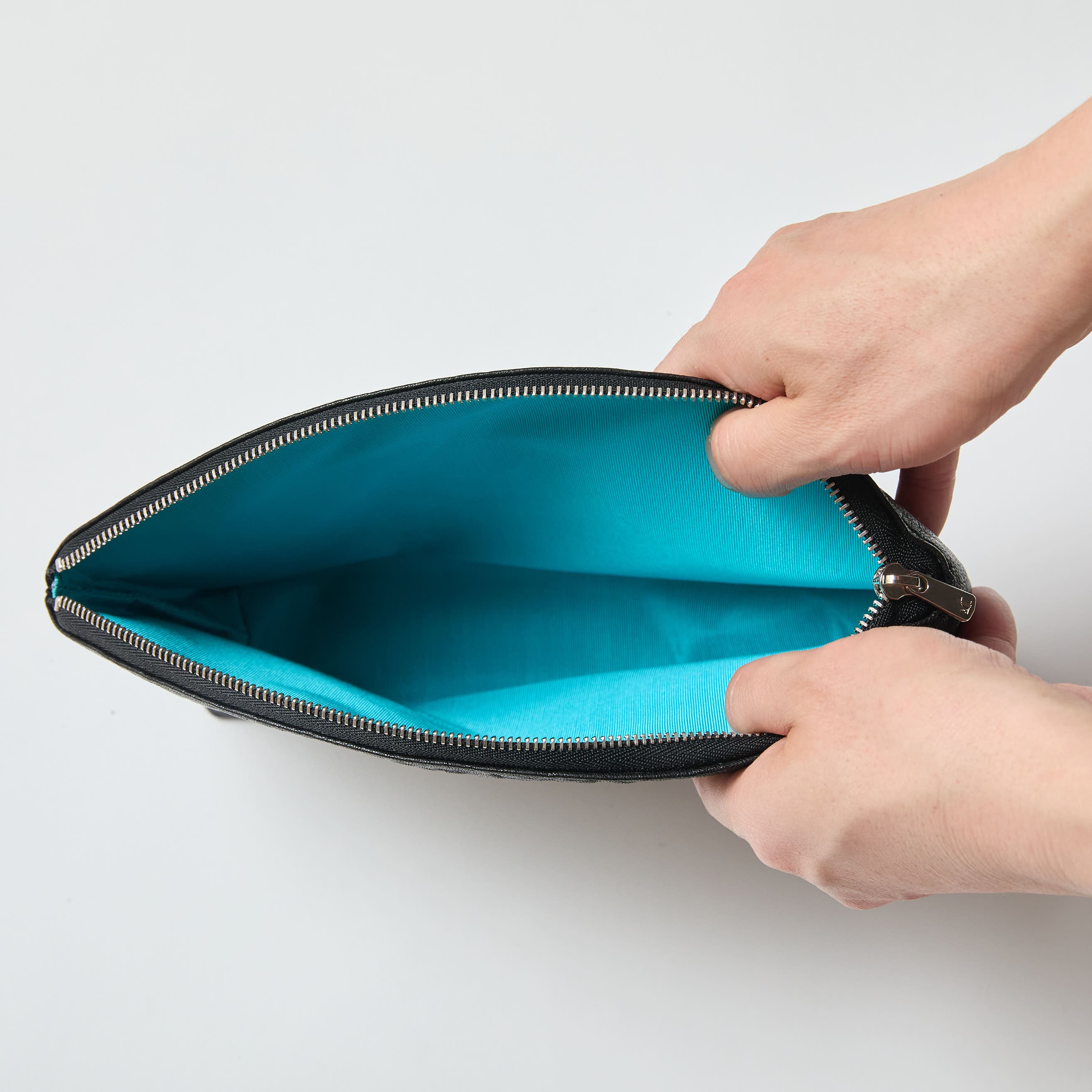 アズアバード AS A BIRD Leather Pouch - Edinburgh M （BLACK） BLACK