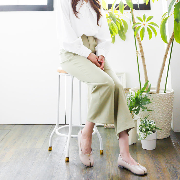 アタガール attagirl 足袋デザインパンプス