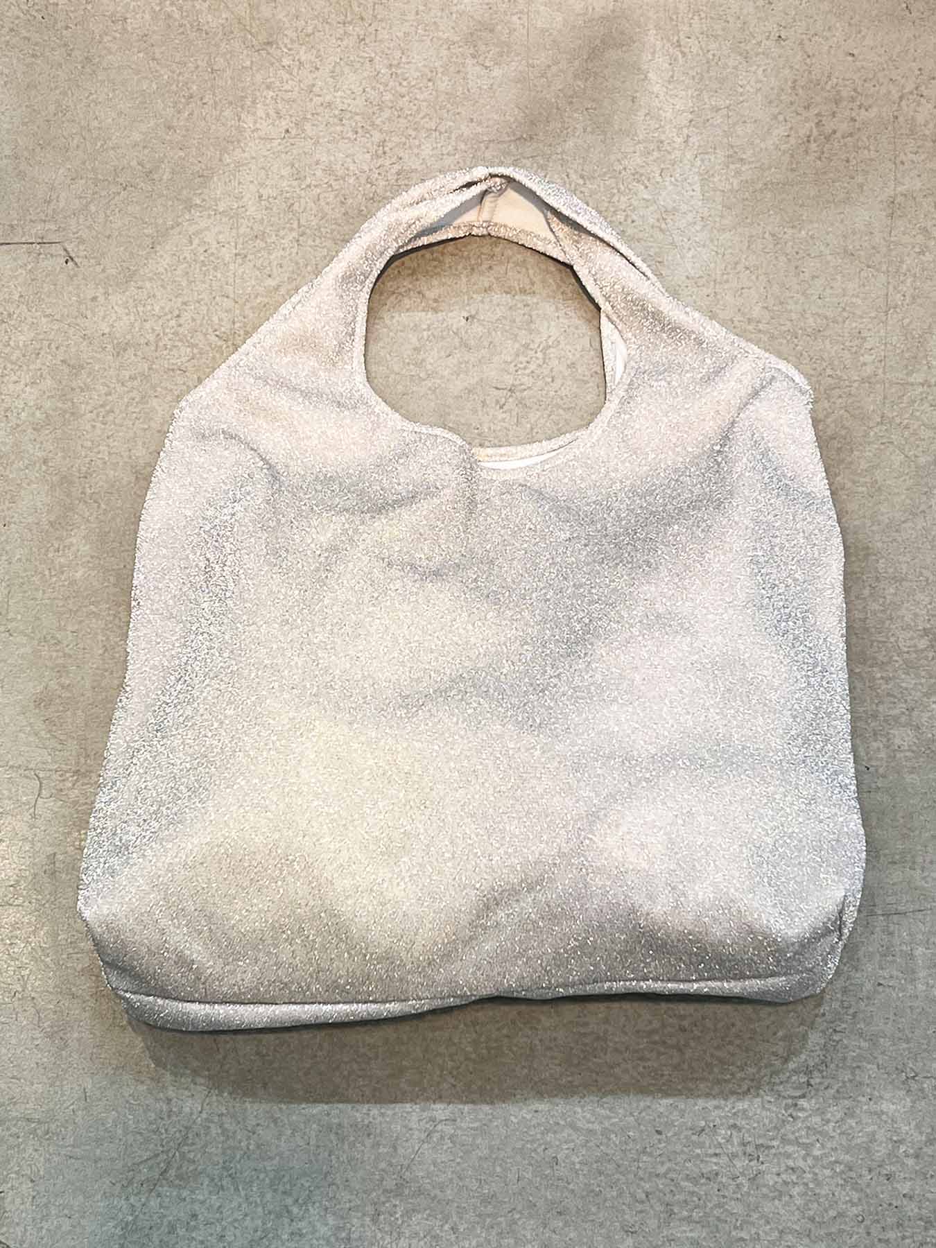 アット At アクモララメトート （IVO） IVO