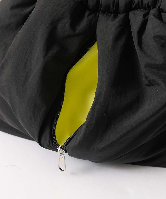 ノミネ NOMINE 【cheek】puff kinchaku 2WAY tote 巾着 ショルダーバ （グレー） グレー