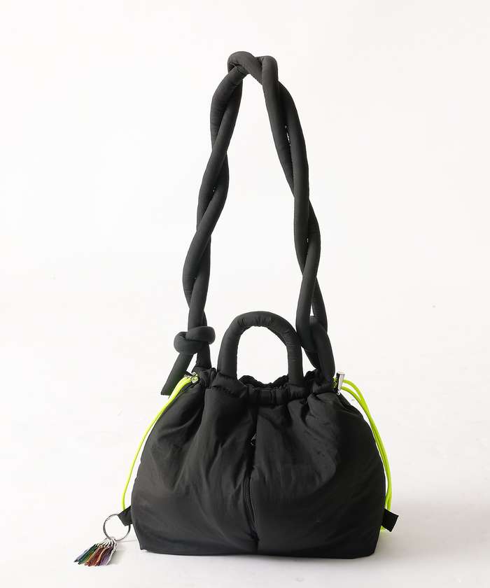 ノミネ NOMINE 【cheek】puff kinchaku 2WAY tote 巾着 ショルダーバ （グレー） グレー