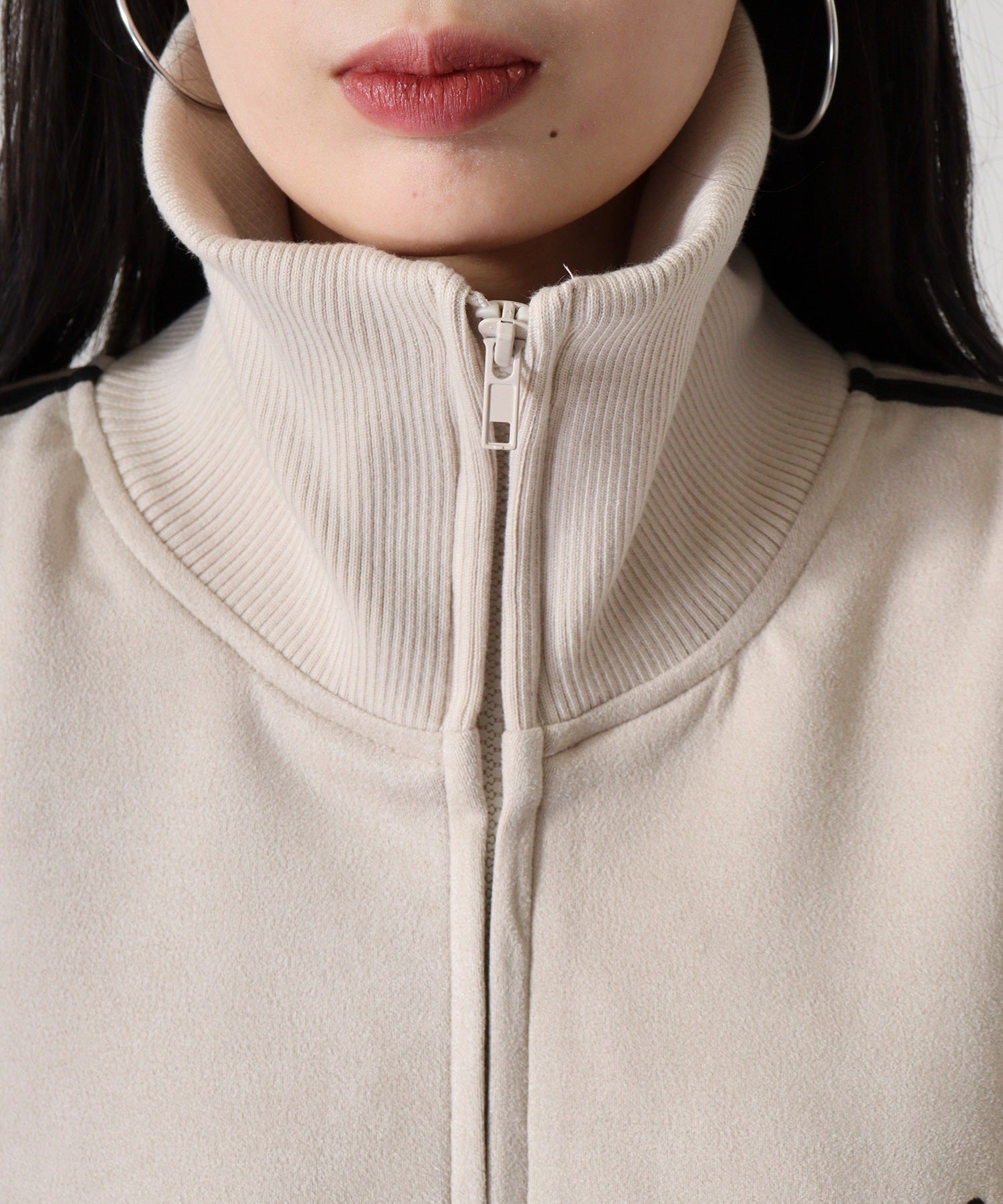 アットワン atONE スエードポンチトラックジャケット （アイボリー） アイボリー