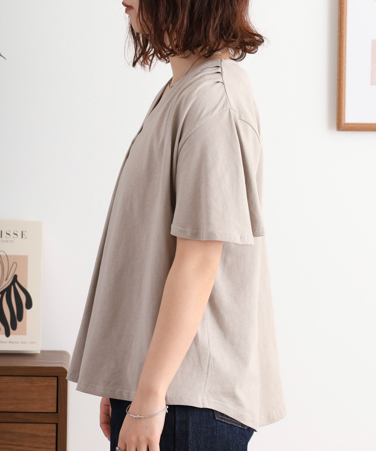 アットワン atONE ブラウス風タックスキッパー半袖Tシャツ （グレーベージュ） グレーベージュ