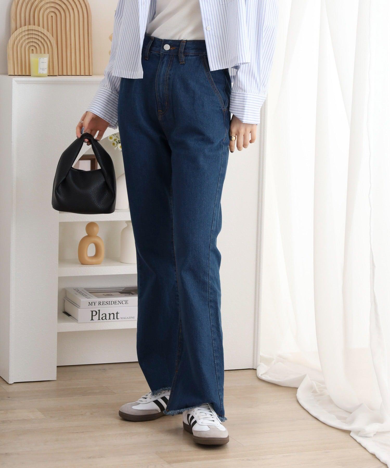 アットワン atONE コットンデニムフレアパンツ （ネイビー） ネイビー