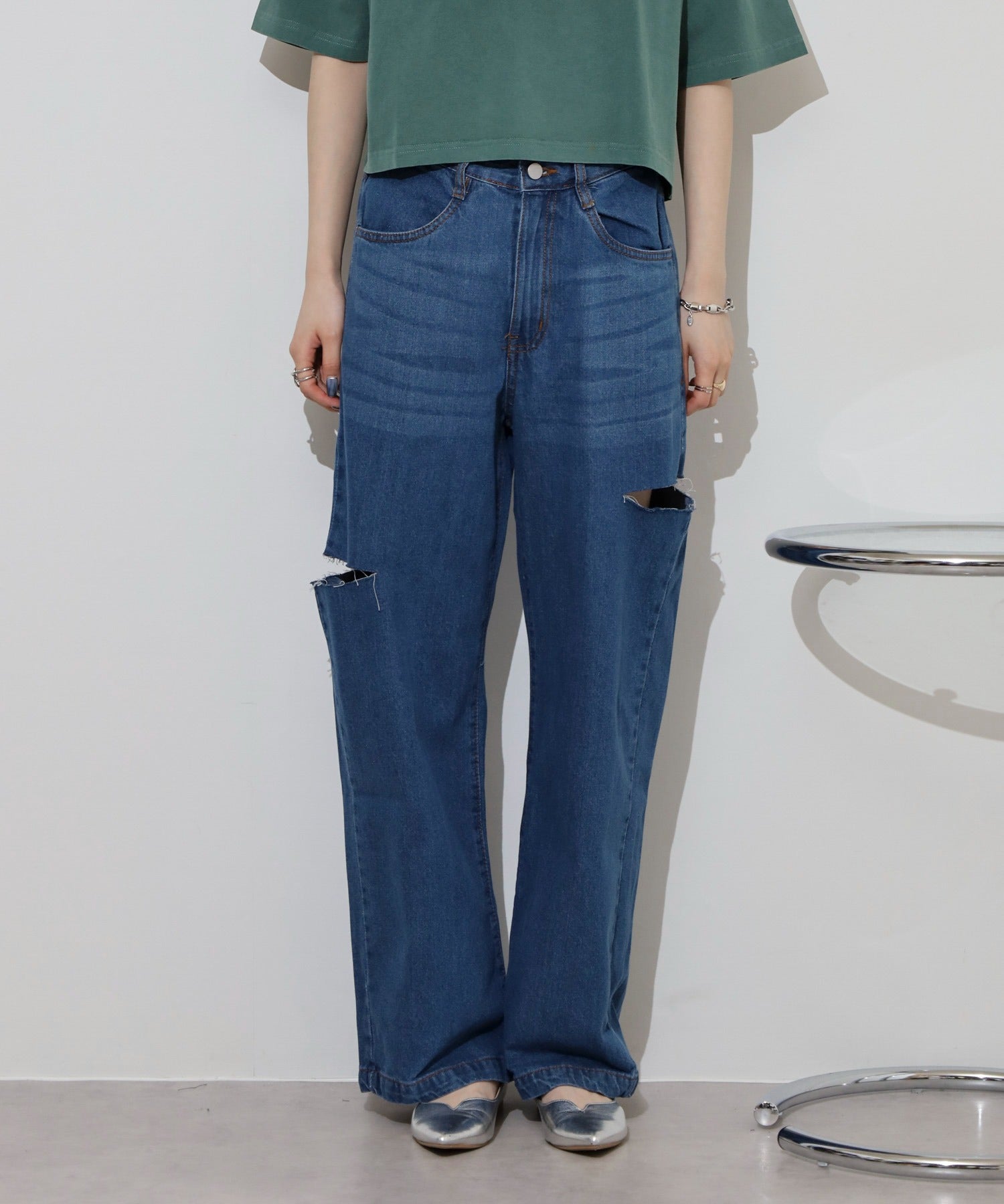 アットワン atONE デニムダメージストレートパンツ （ネイビー） ネイビー