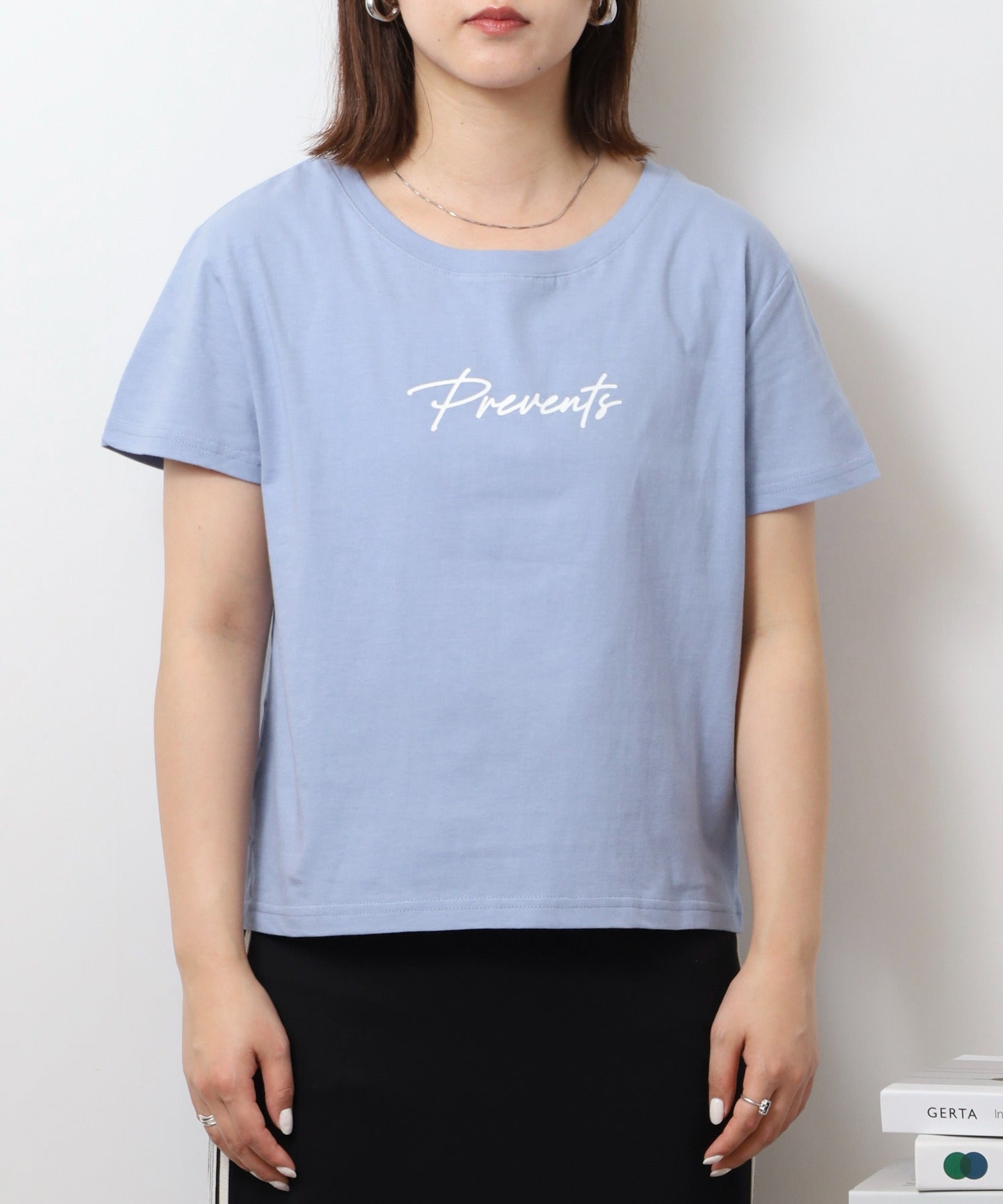 アットワン atONE オーバーサイズシルエットショート丈ロゴプリントTシャツ （ホワイト1） ホワイト1