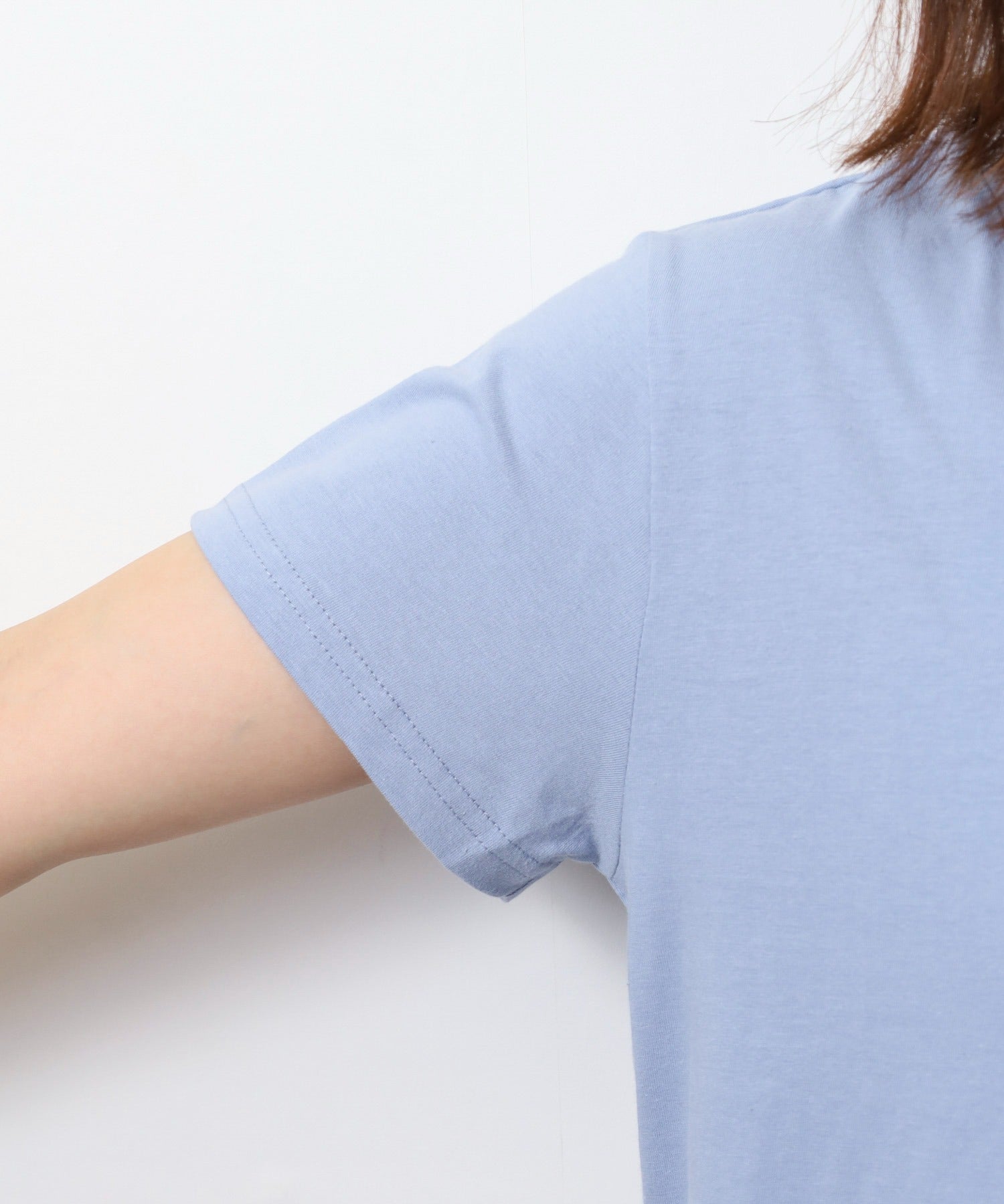 アットワン atONE オーバーサイズシルエットショート丈ロゴプリントTシャツ （ホワイト1） ホワイト1