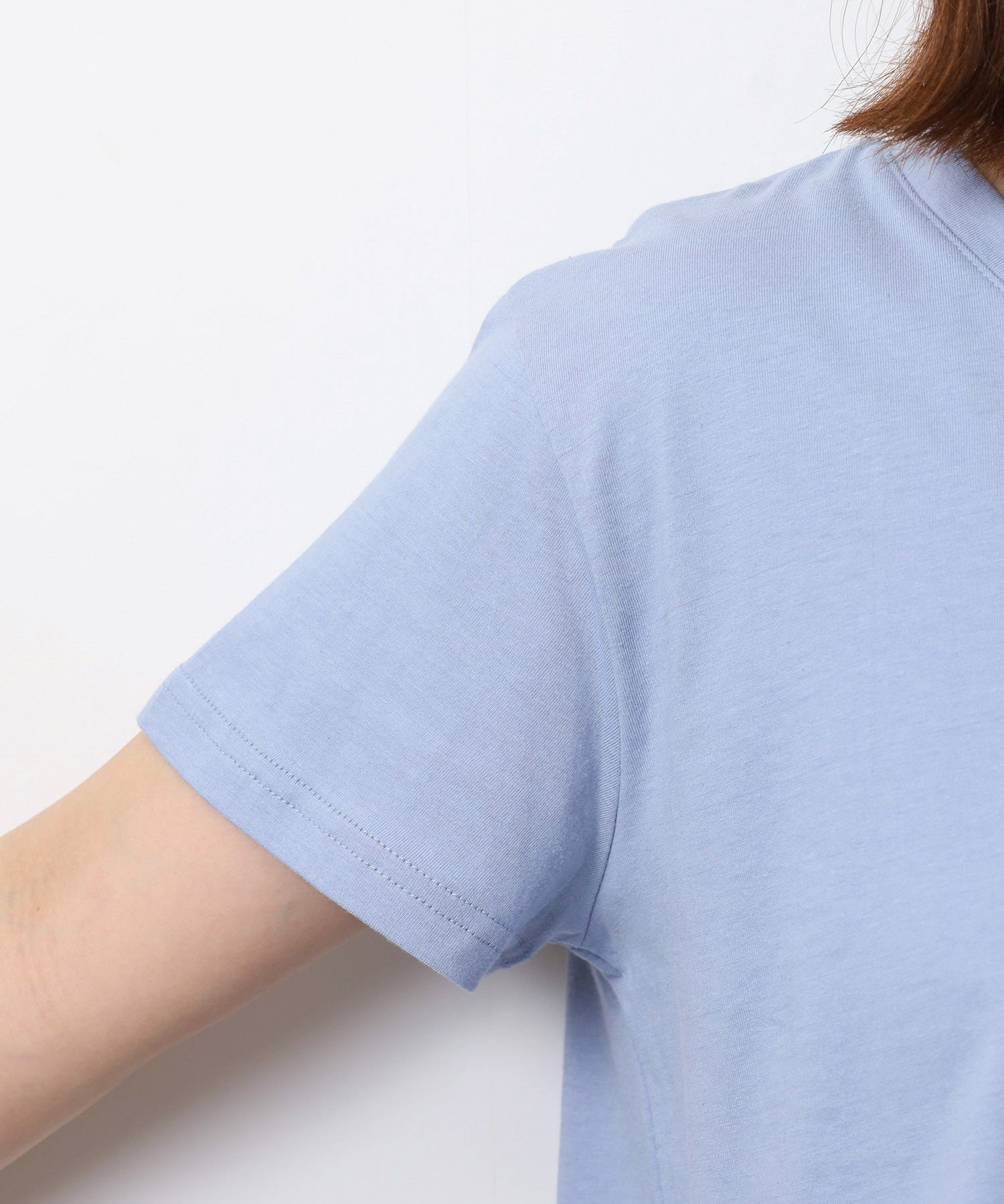 アットワン atONE ショート丈裾フリンジオーバサイズシルエットロゴプリントTシャツ （ホワイト2） ホワイト2